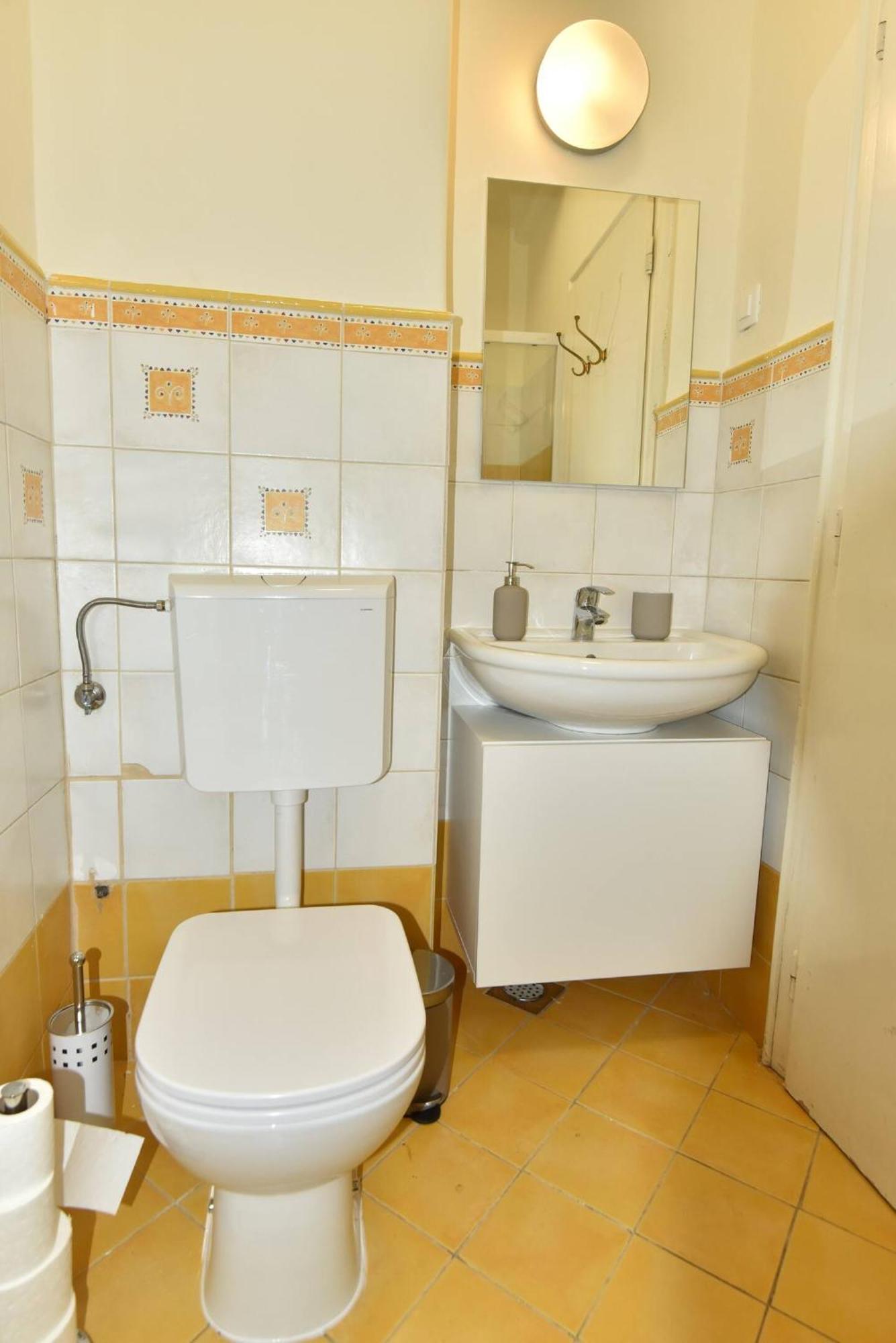Apartment Joja Ljubljana Eksteriør billede
